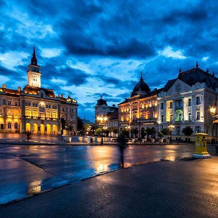 ! Promo! Central Evergreen Studio - Free Public Parking-Fast Wi-Fi Novi Sad Eksteriør billede