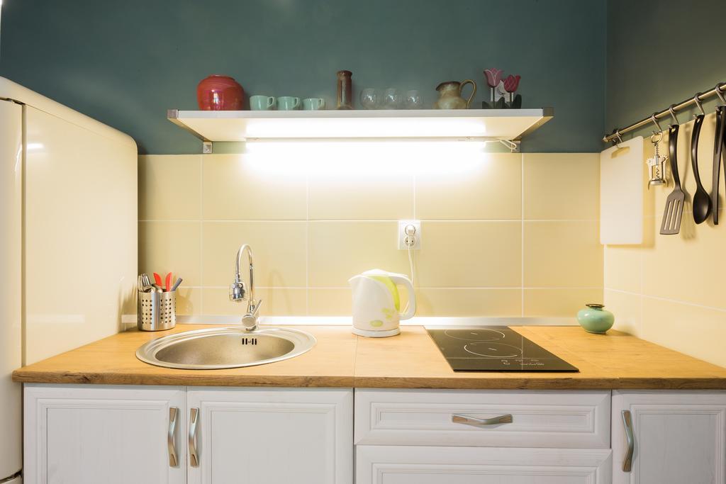 ! Promo! Central Evergreen Studio - Free Public Parking-Fast Wi-Fi Novi Sad Eksteriør billede